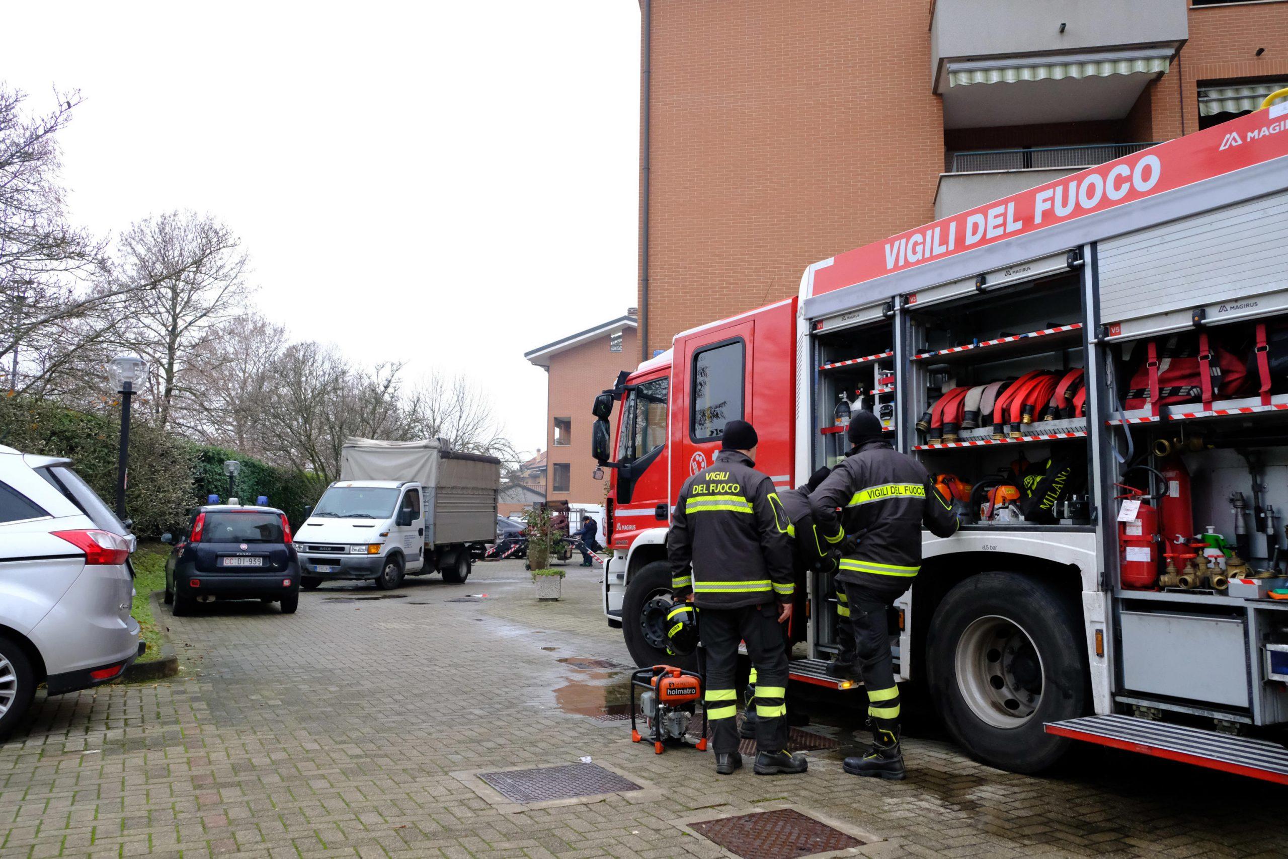 Incendio, Reggio Calabria: rogo di una famosa sala ricevimenti, sono attive le indagini