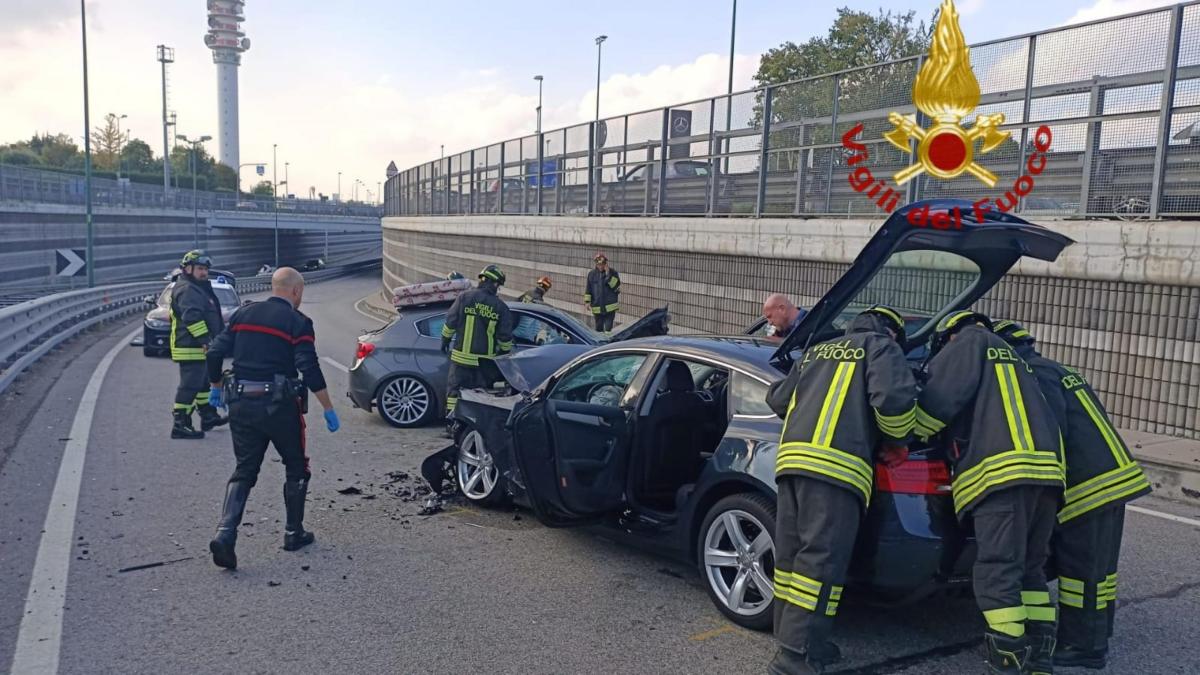 Tragico incidente a Pistoia, scontro frontale tra due auto. Vittima…