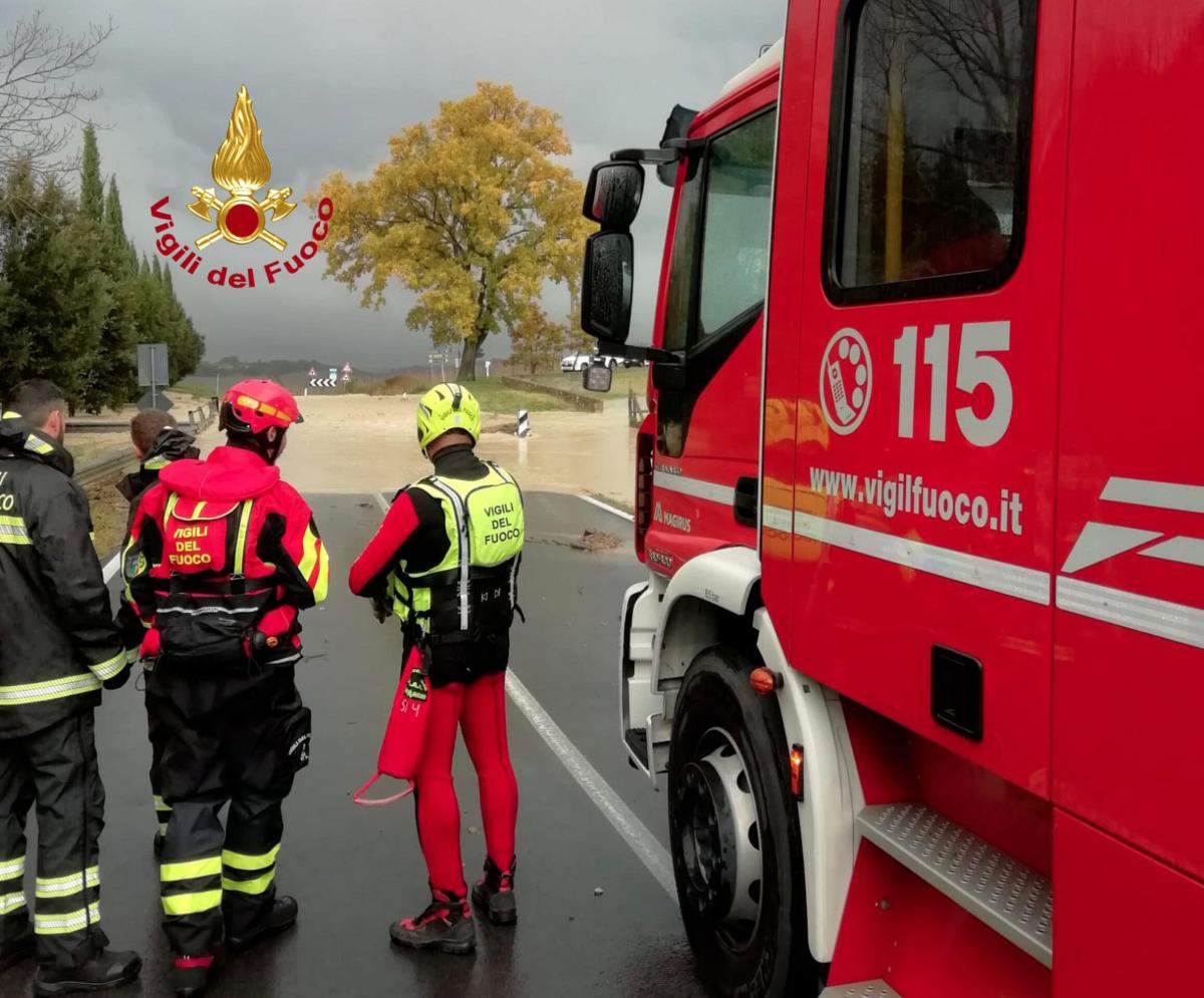 Incendio in provincia di Messina, morta donna ottantenne