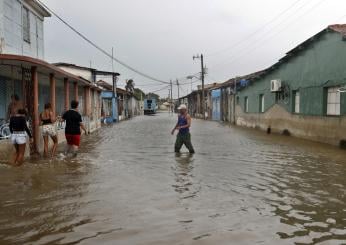 Cuba, l’isola si prepara al passaggio dell’uragano Oscar | VIDEO