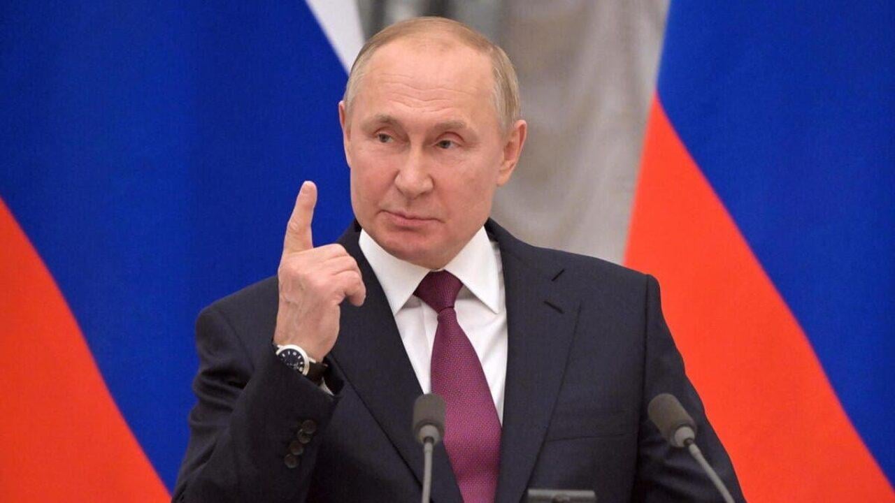 Putin contro USA e UE: “Vogliono distruggerci, ma non ce la faranno”