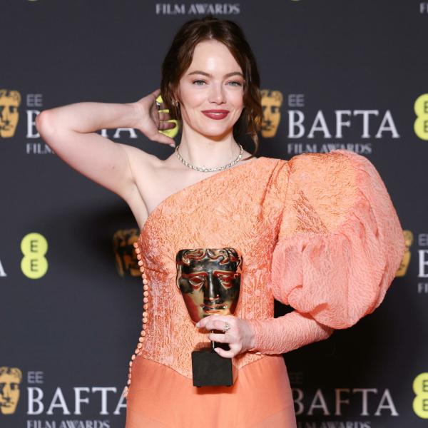 Emma Stone trionfa ai Bafta 2024: quanti premi ha vinto l’attrice di “Povere creature”?