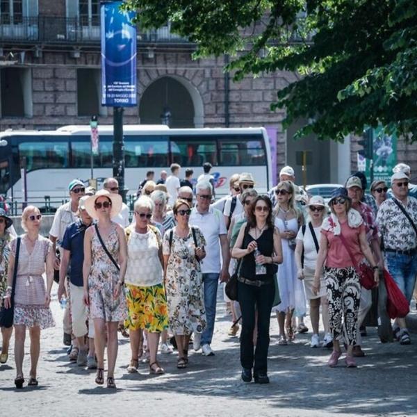 Guide turistiche, nuova abilitazione nazionale in arrivo: titoli di studio, esame e prove da superare