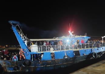 Migranti, naufraga barchino a 30 miglia da Lampedusa: 9 morti, tra cui una bimba