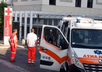 Prato, 20enne accoltellato alla gola per errore: si indaga per tent…