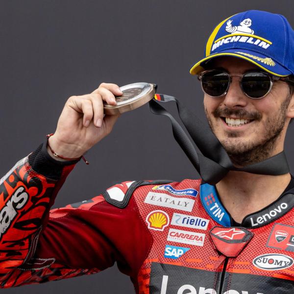 MotoGP, vince Bagnaia dopo la caduta di Martin: la classifica