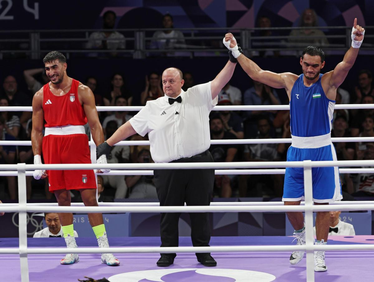 Pugilato, Federazione furiosa alle Olimpiadi: “Italia derubata, è una vergogna”. Cosa è successo