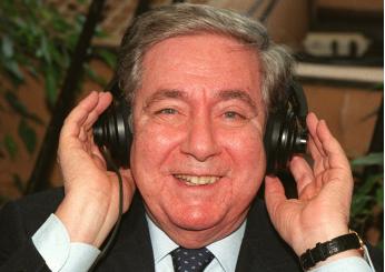 Corrado Mantoni, 25 anni fa la morte: l’annuncio in radio della fine della Seconda Guerra mondiale, l’incidente stradale che lo segnò. L’ultima apparizione in tv nel 1997