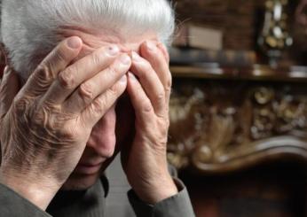 L’abuso di alcol aumenta il rischio di Alzheimer e Parkinson, i risultati di un nuovo studio