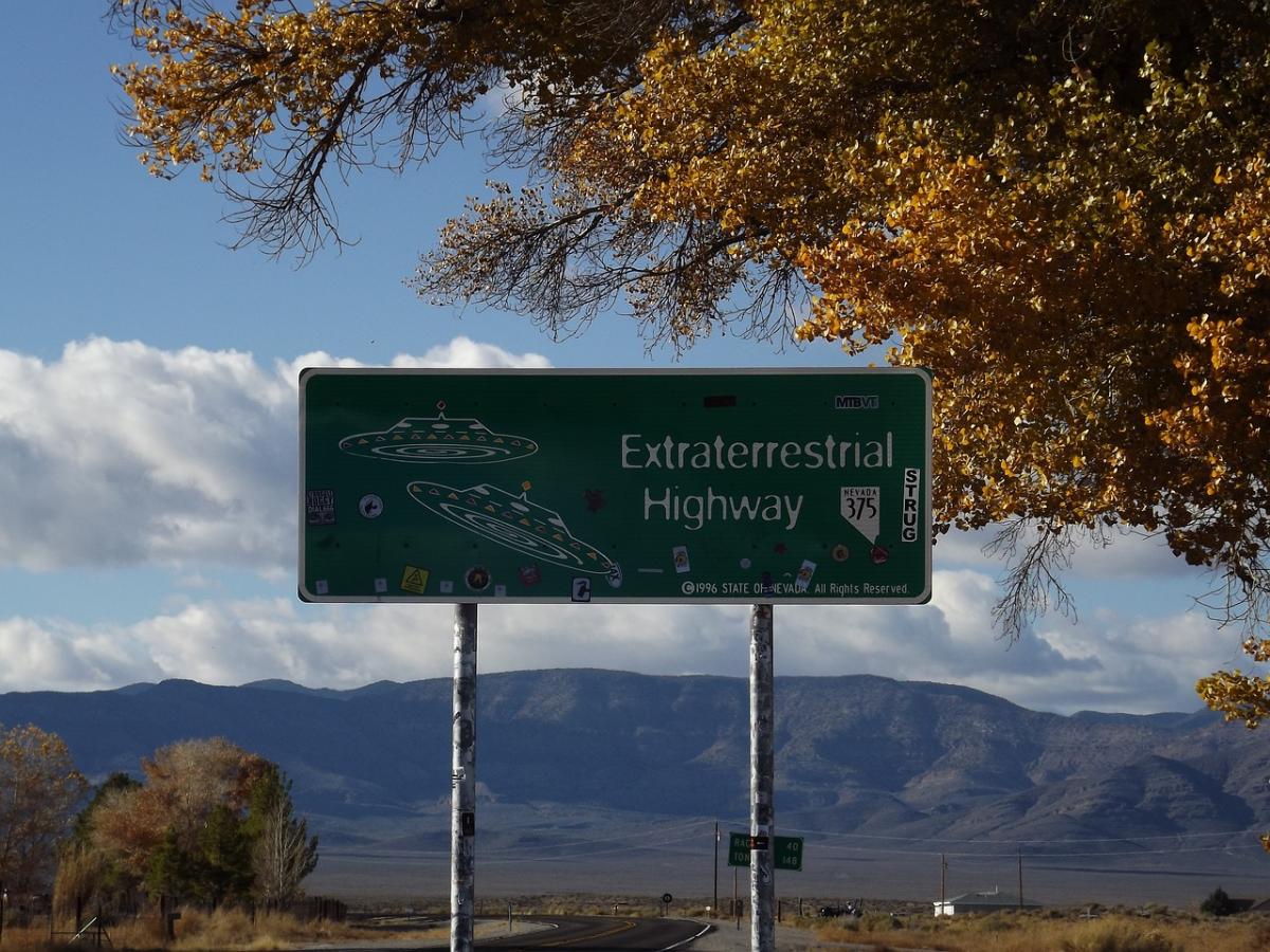 L’Area 51 esiste: lo ammise Bill Clinton, il 29 settembre 1995