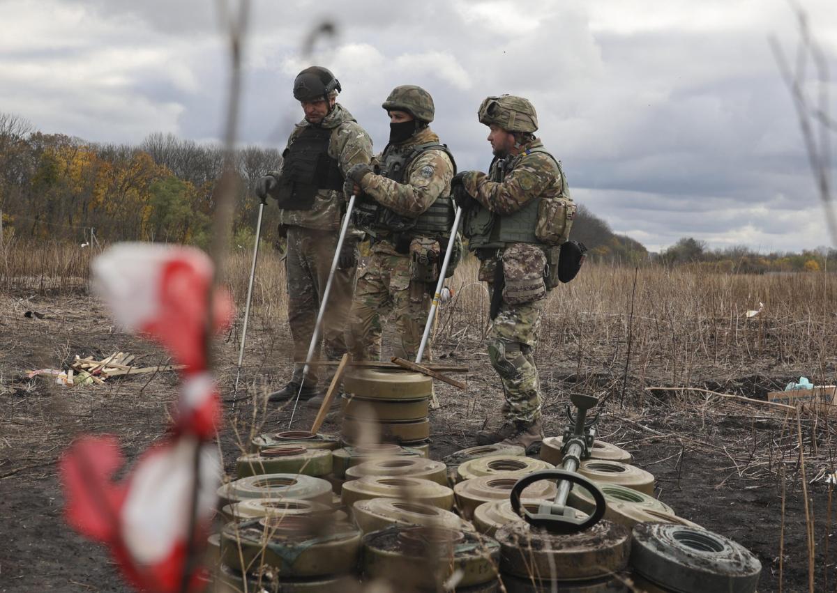 Guerra in Ucraina, continuano i missili su Kherson: colpito un asilo