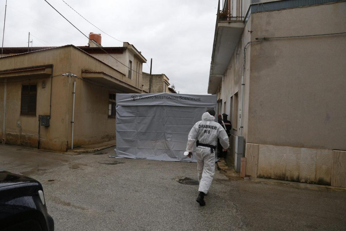 Matteo Messina Denaro, ritrovata l’auto vicino al terzo covo. La ch…