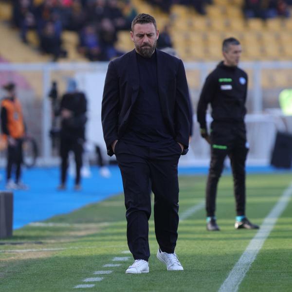 Lecce-Roma, De Rossi: “Su Zalewski rigore netto, le regole devono essere sempre uguali”