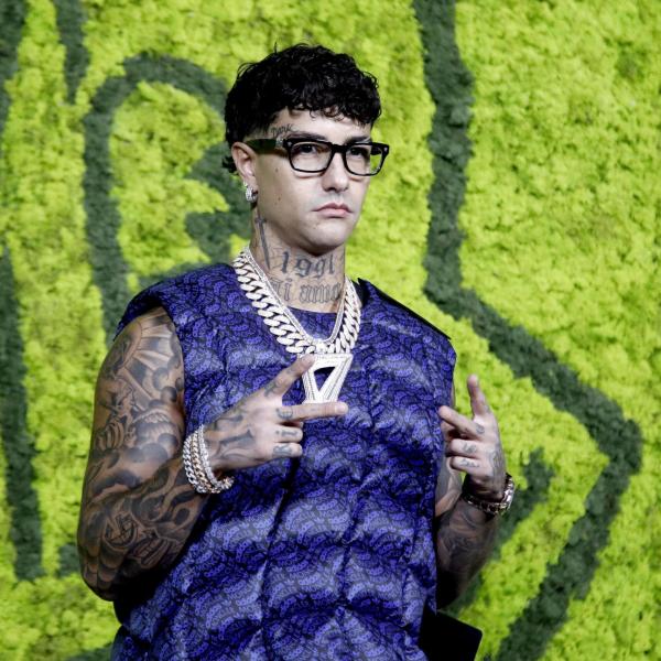 “Chiara”: testo, significato e video della canzone di Tony Effe contro Fedez. Continua il dissing tra i due rapper