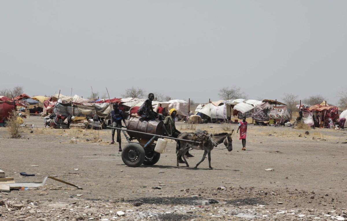 Sudan, attacco delle Forze di rapido assalto nel villaggio di Wad Al-Noora nello Stato di Al-Jazira: morte cento persone | FOTO