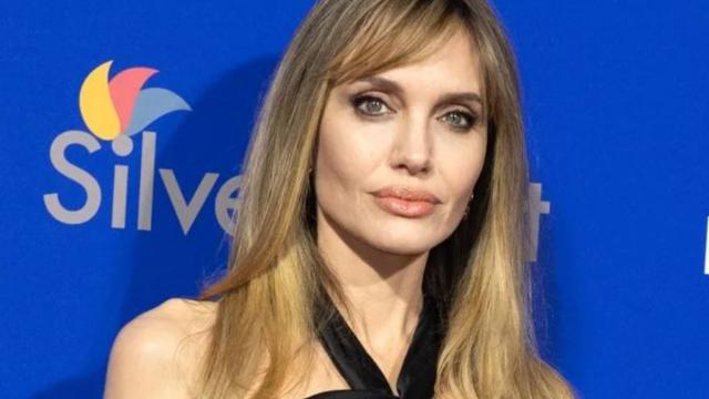 Il cambio look di Angelia Jolie, sul tappetto rosso con sua figlia Zahara