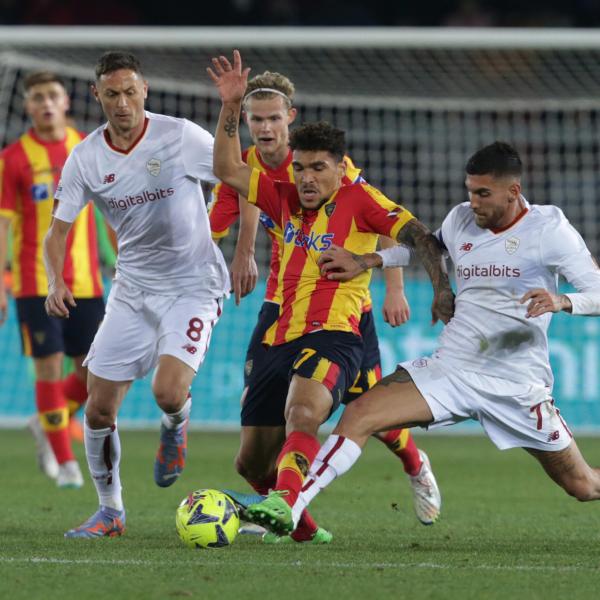 Lecce-Roma 1-1, Dybala risponde all’autogol di Ibanez