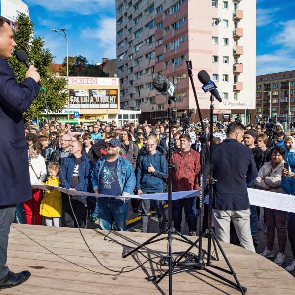 La Polonia è chiamata alle elezioni: al voto 29 milioni di cittadini