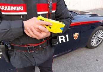 Chieti, uomo gira nudo per strada: muore dopo essere colpito con un taser