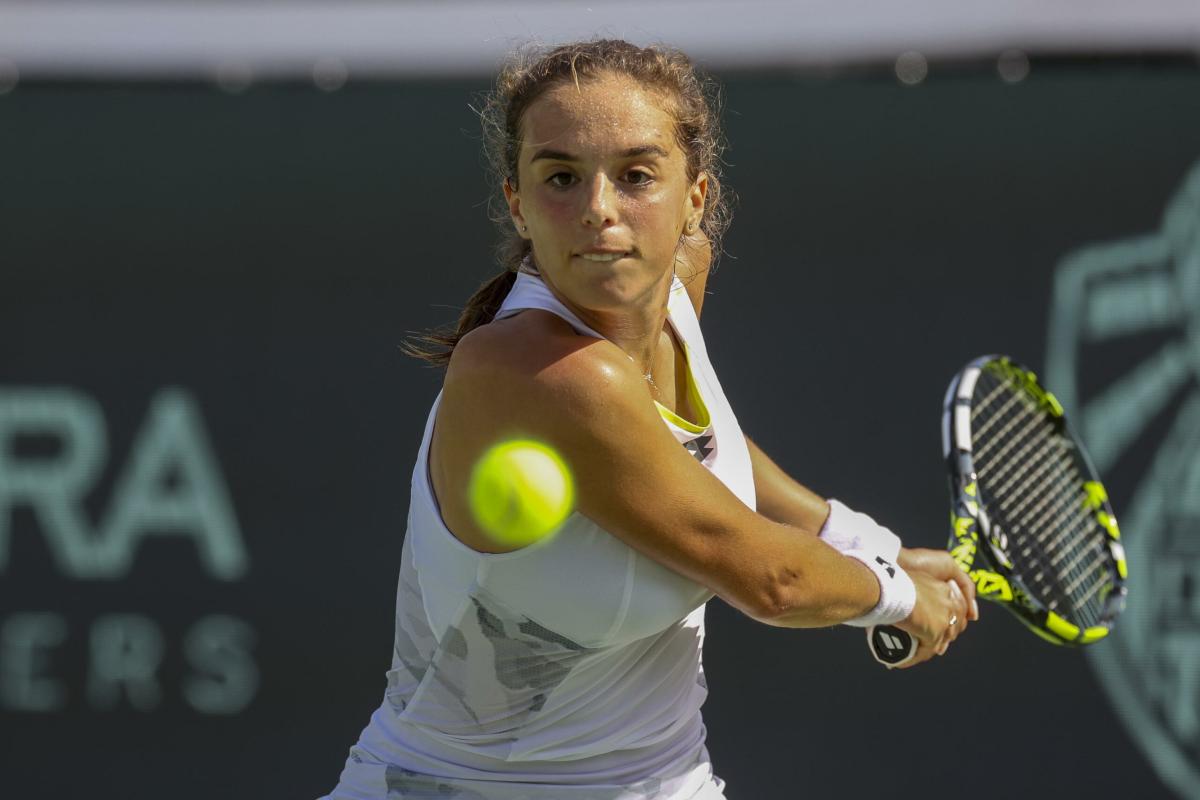 Indian Wells 2024, Lucia Bronzetti batte la polacca Frech e vola al secondo turno