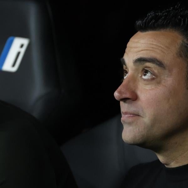 Barcellona, Laporta annuncia il futuro di Xavi in conferenza stampa