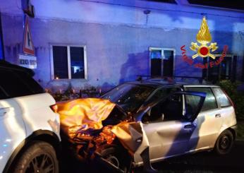 Latina, tragico incidente a Fondi: scontro tra due auto, un morto e cinque feriti