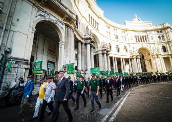 Gli Alpini lanciano un manuale e un manifesto contro le molestie dopo le accuse all’adunata di Rimini