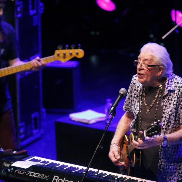 Addio a John Mayall: causa morte, età, moglie, figli e carriera del musicista blues