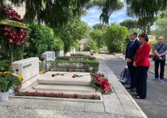 Quarant’anni fa l’addio a Enrico Berlinguer: causa morte, moglie, figli, il rapporto con Almirante, tomba. Ecco chi era lo storico segretario del Partito Comunista