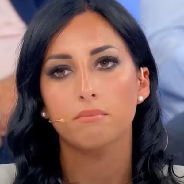 Uomini e donne, anticipazioni registrazioni 18 settembre 2024:  Francesca Sorrentino spiega la sua ansia