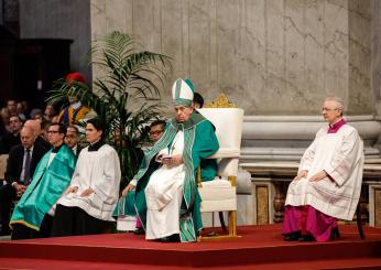 Sinodo, la messa del Papa: “Il grido di chi subisce violenze risuona tra noi”