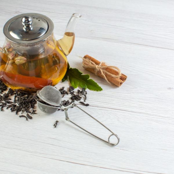 Come si preparano le tisane per la pressione alta? Benefici delle erbe e spezie