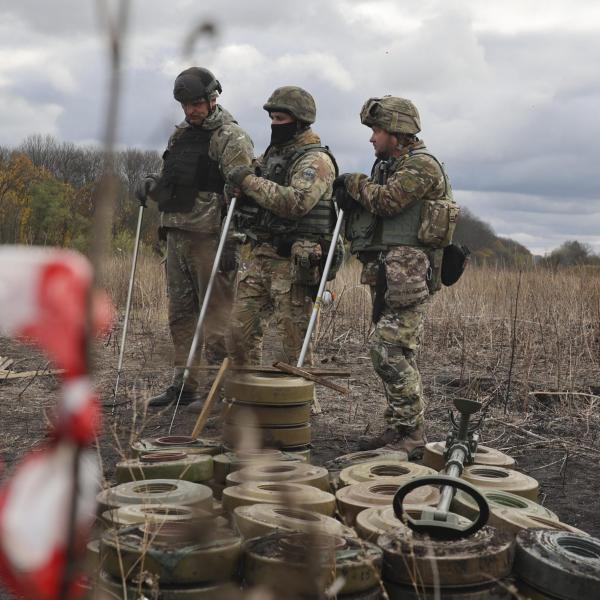 Guerra in Ucraina, continuano i missili su Kherson: colpito un asilo