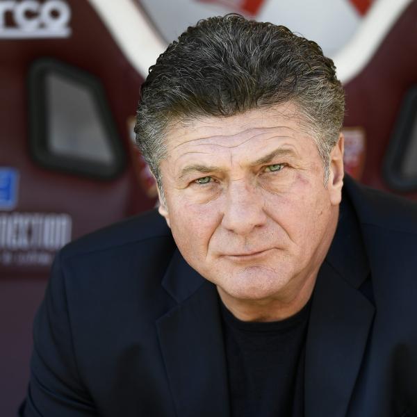 Cagliari, Mazzarri esonerato: decisivo il ko contro il Verona