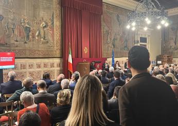 Speranza presenta il suo libro ‘Perché guariremo’: “Il governo taglia sulla sanità”. Conte sul caso Salis: “Meloni sapeva” | VIDEO