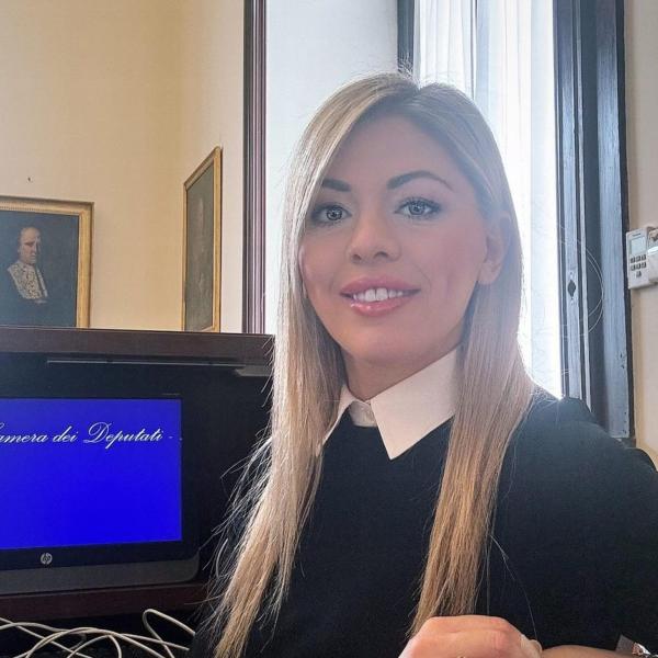 Caso Sangiuliano, salta l’intervista di Maria Rosaria Boccia a Carta Bianca: cosa è successo