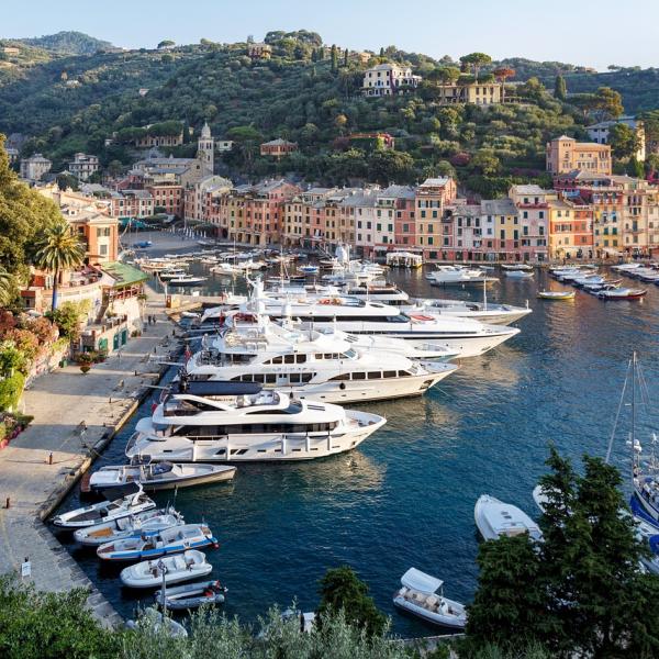 Portofino, festa di San Giorgio 2023: la tradizione del falò per il…