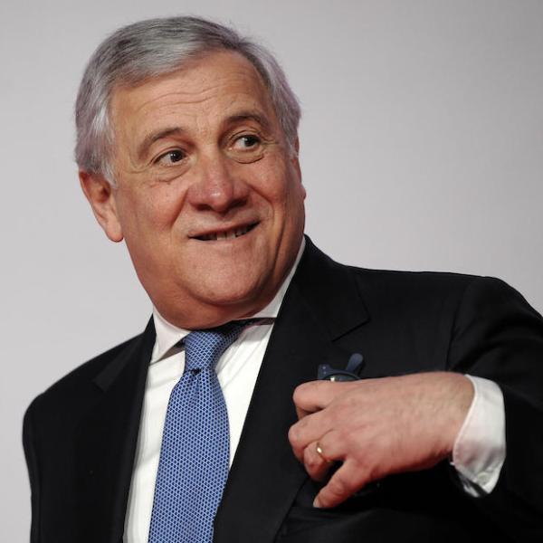 Antonio Tajani contro la Bce: “Basta aumento dei tassi, in questo momento serve aiutare la crescita”