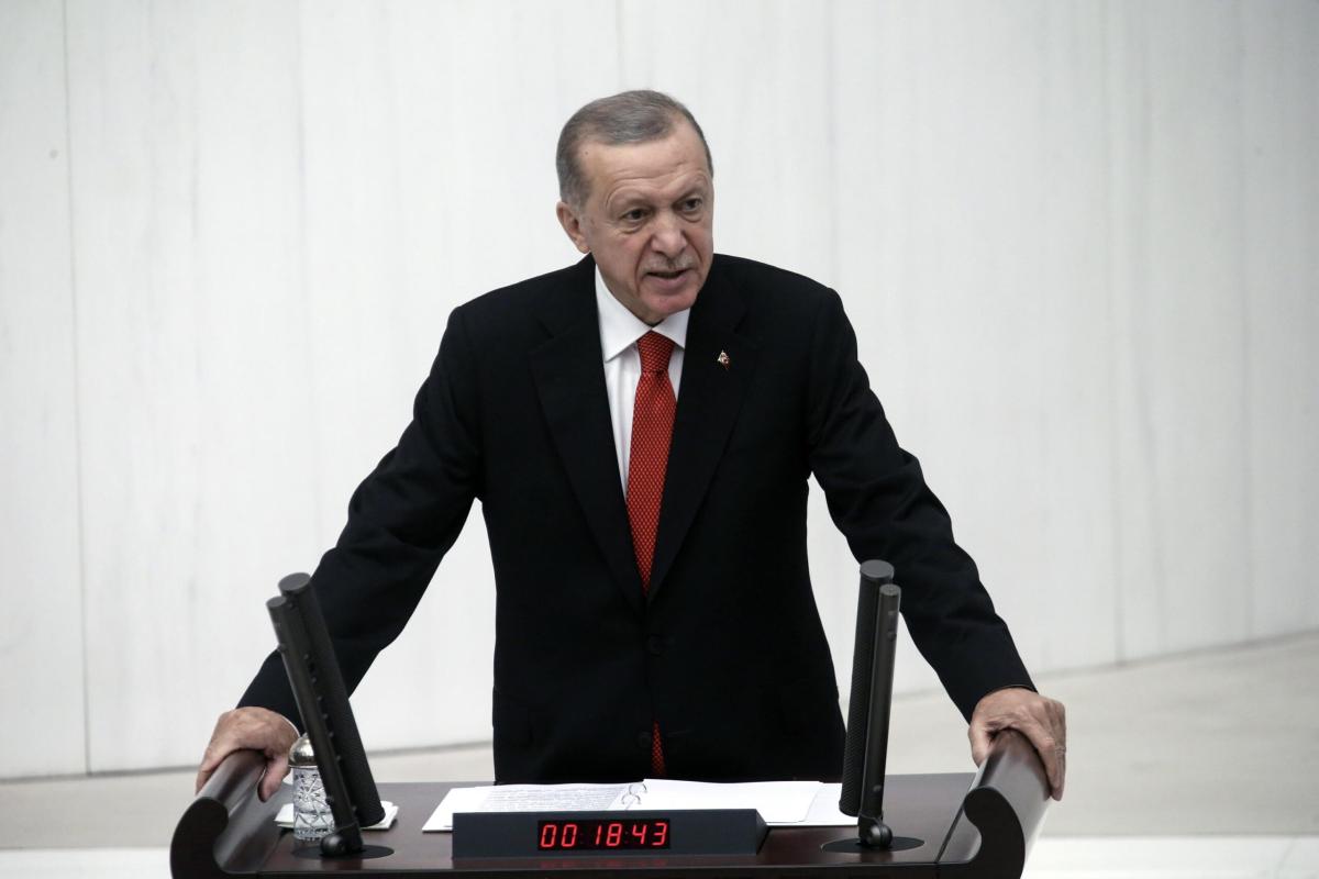 Attacco di Hamas, Erdogan invoca la soluzione dei due stati per Pal…