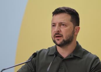 Ucraina, Zelensky sulla Crimea per la prima volta apre al negoziato