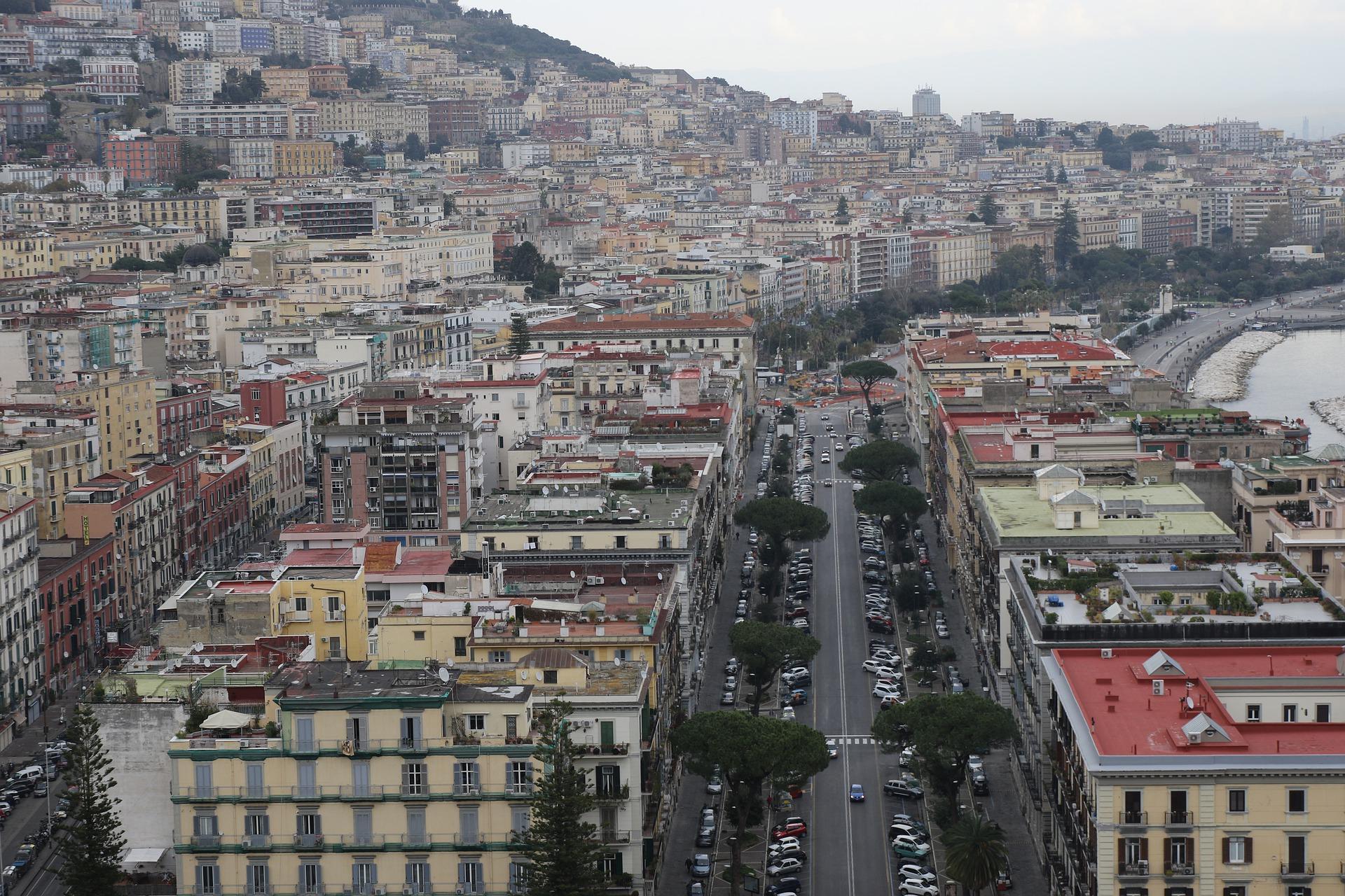 Napoli, ragazzo ucciso davanti allo stadio Maradona