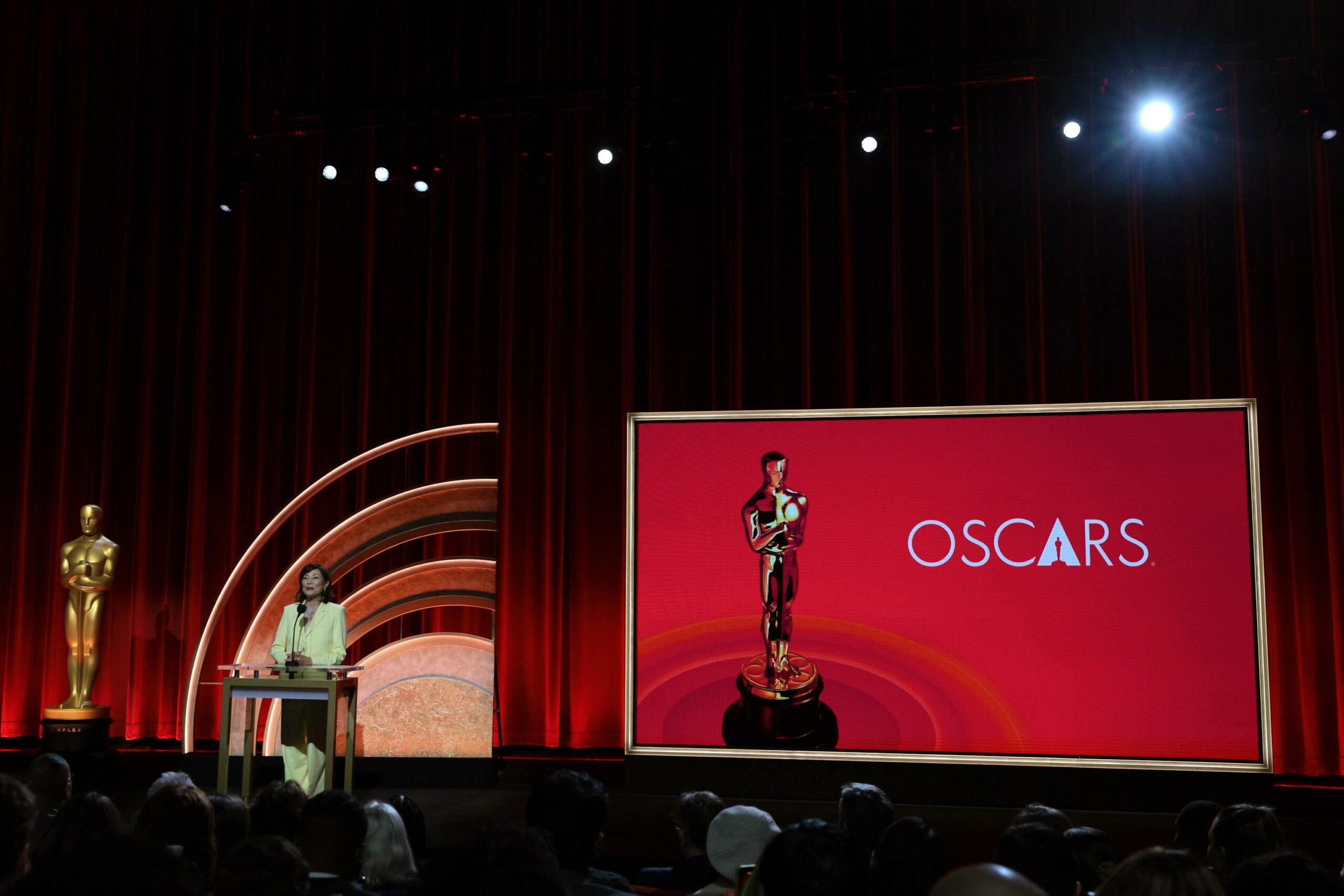 Chi sono i vincitori degli Oscar 2024? Finisce la contesa tra Oppenheimer e Povere Creature, l’elenco completo