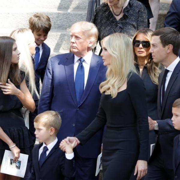 Funerali di Ivana Trump, “Bella dentro e fuori, una forza della nat…