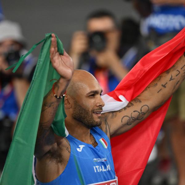 Europei Atletica 2024, oro per l’Italia nella 4×100 maschile: super Jacobs davanti a Mattarella |VIDEO