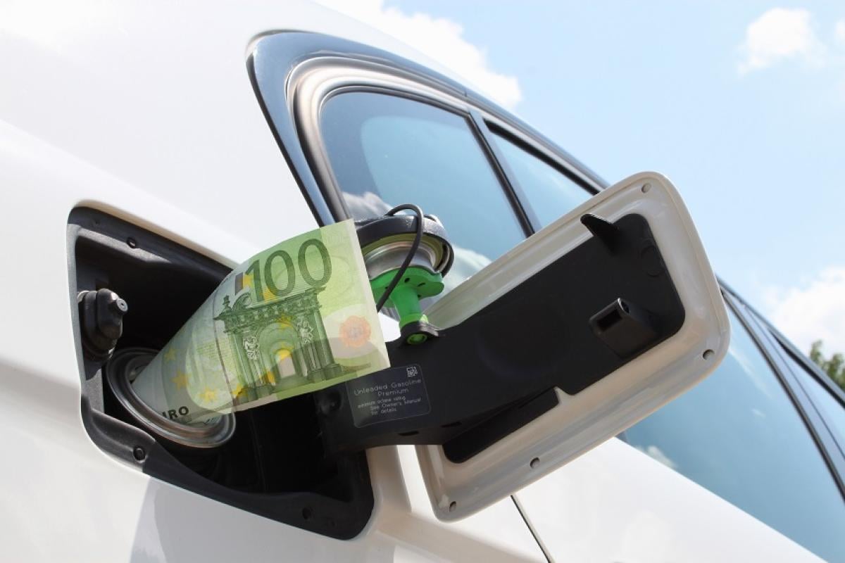 Caro benzina, Zavalloni (FEGICA): “La benzina a 3 euro è un rischio…