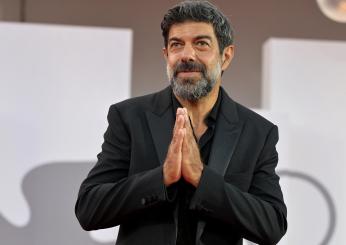 Pierfrancesco Favino svela la sua esperienza omosessuale. E lancia al cinema “Comandante”