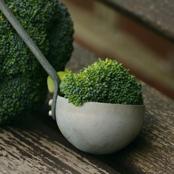 Le 5 proprietà dei broccoli per la salute di corpo e mente