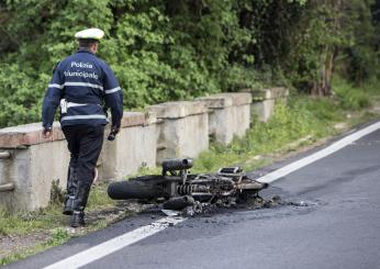 Incidente Monzambano, scontro tra auto e moto: muore 55enne