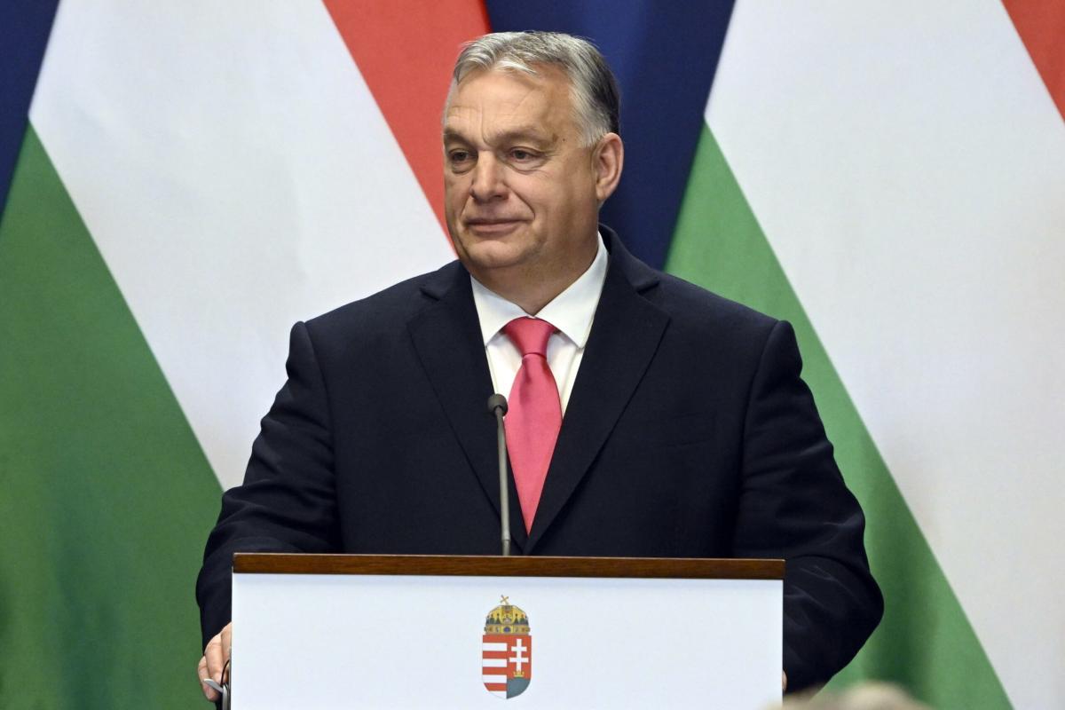 Ungheria, il Parlamento europeo condanna il governo Orban: “Indebolisce i valori dell’Ue”