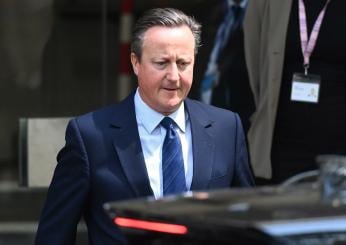 Regno Unito, ribaltone al governo: David Cameron nominato ministro degli Esteri